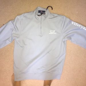 Vineyard vines quarter zip, never worn